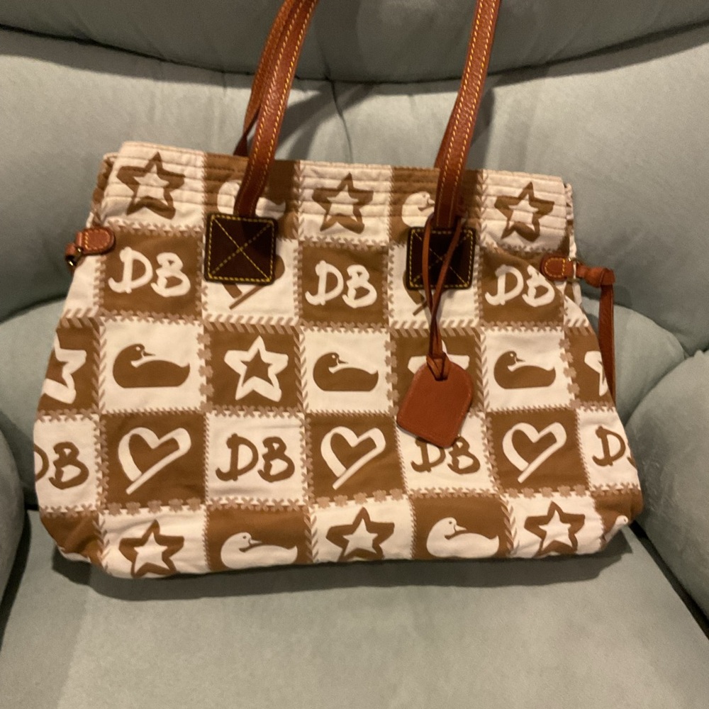 Dooney & Bourke brown and white tote never worn
